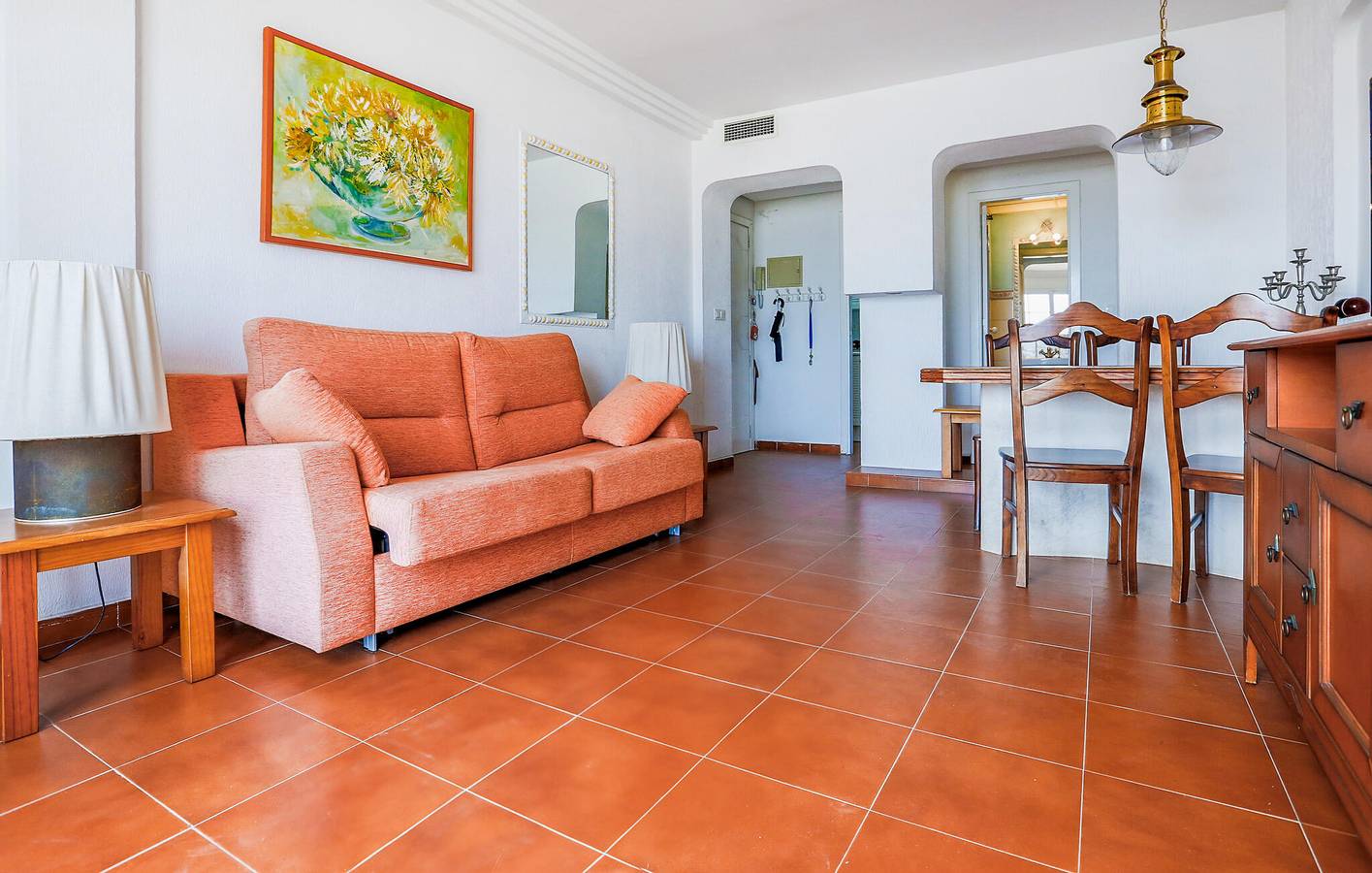 Appartement de vacances entier, Appartement confortable au bord de la mer avec terrasse et climatisation in Torrevieja Centre, Costa Blanca