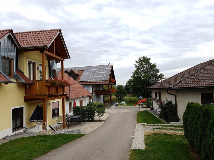 Ferienhaus für 2 Personen, mit Balkon/Terrasse und Terrasse sowie Garten und Pool in Naturpark Oberpfälzer Wald - 4