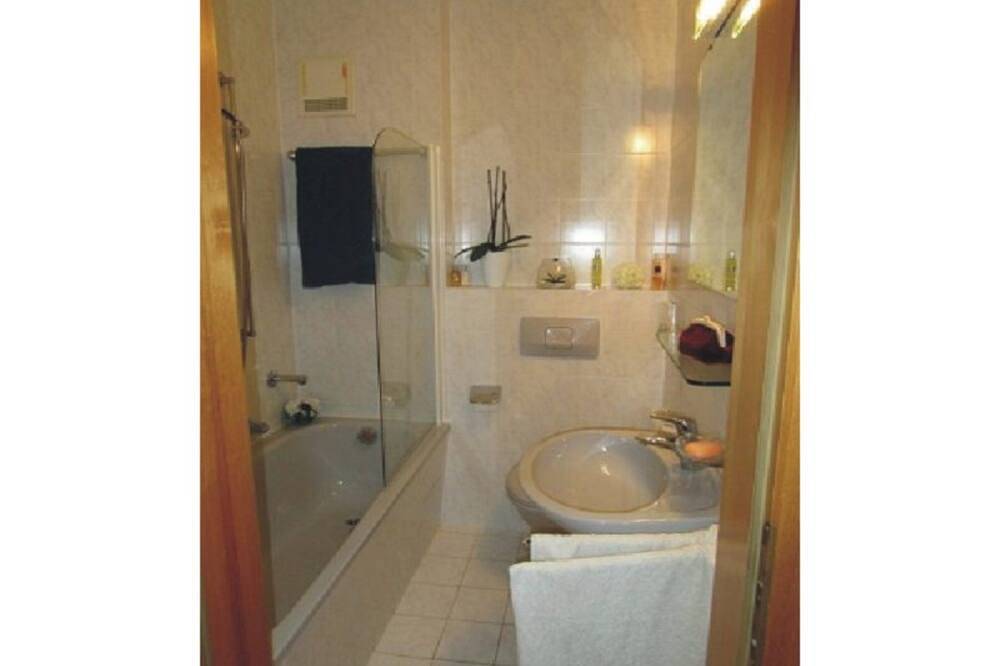 Geheel appartement, 1-kamer vakantiewoning -, Christina in Margaretenhaus in Bad Wiessee, Beierse Alpen