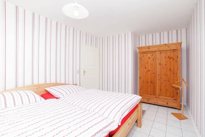 Ferienhaus für 4 Personen, mit Terrasse und Garten in Jesberg - 3
