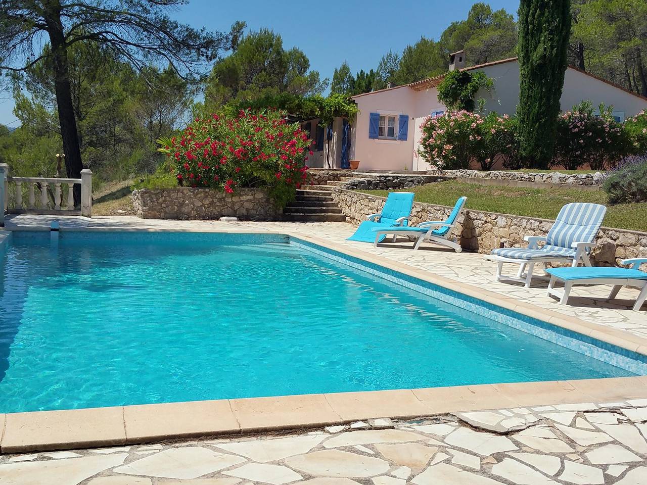 Provencal villa with private pool, wide views in Salernes, Region de Draguignan