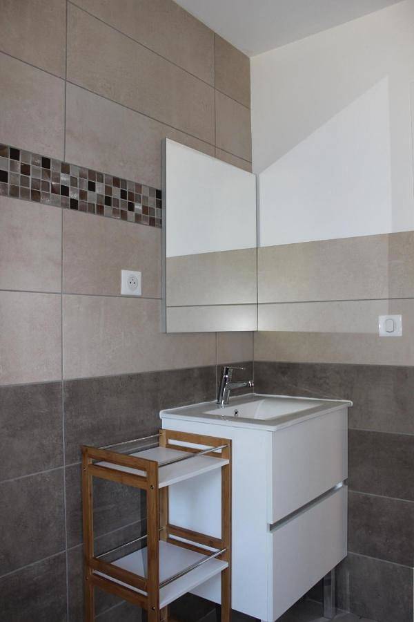 Location de vacances pour 4 personnes, avec vue et jardin, animaux acceptés à Chauzon - 4