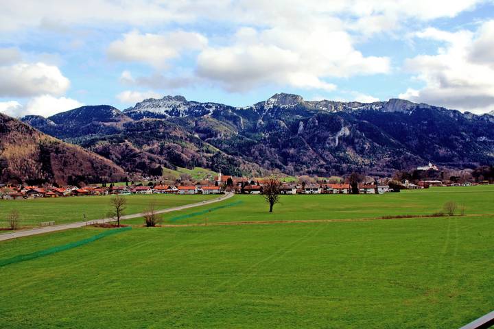 Ganze Ferienwohnung, Ferienwohnung Haus Kampen - Ferienwohnung Kampen 65 qm, offener Wohnraum, 2 Schlafzimmer, Balkon in Aschau im Chiemgau, Chiemsee