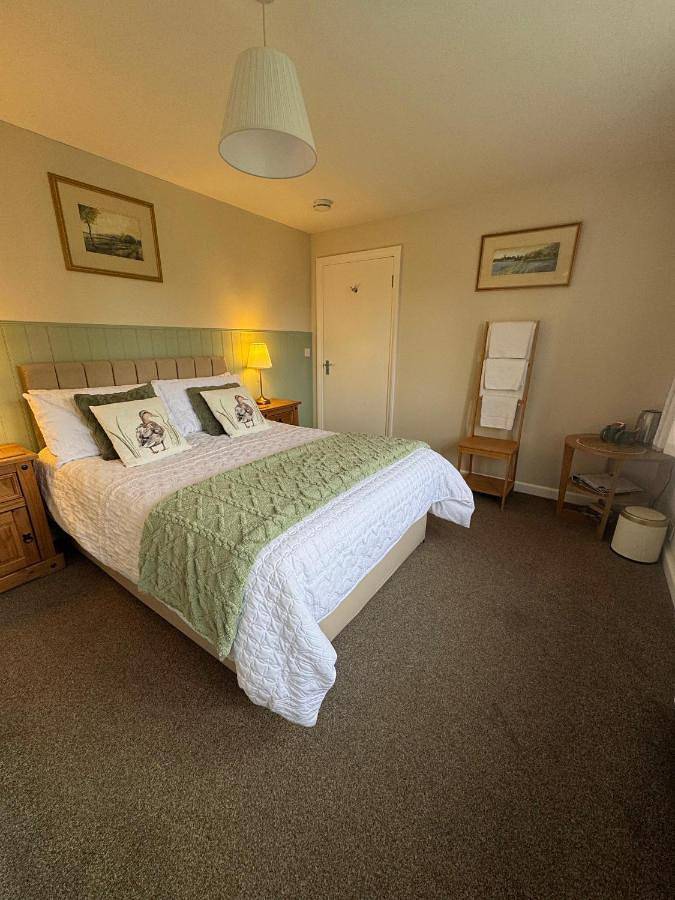 Deluxe Double Room with Shower in Northumberland