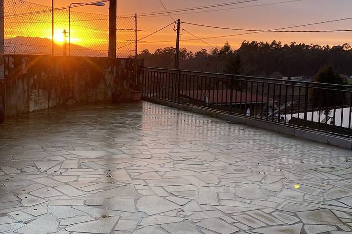 Cottage für 5 Personen, mit Balkon und Garten