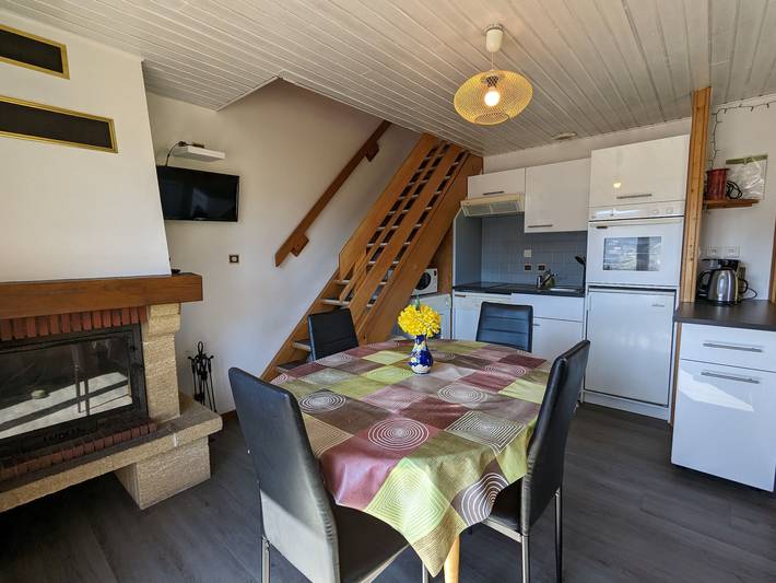Chalet convivial à Gérardmer avec cheminée, proche du lac et des pistes, idéal famille et rando in Gérardmer, Parc naturel régional des Ballons des Vosges