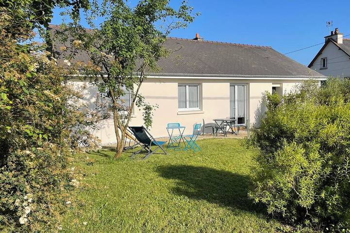 Gîte pour 2 personnes, avec Jardin à Quévert