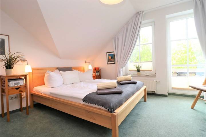 Ferienwohnung für 4 Personen, mit Balkon in Wustrow - 3