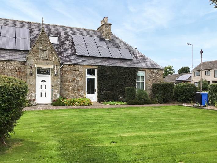 Log cabin for 2 people, with Garden the Highlands