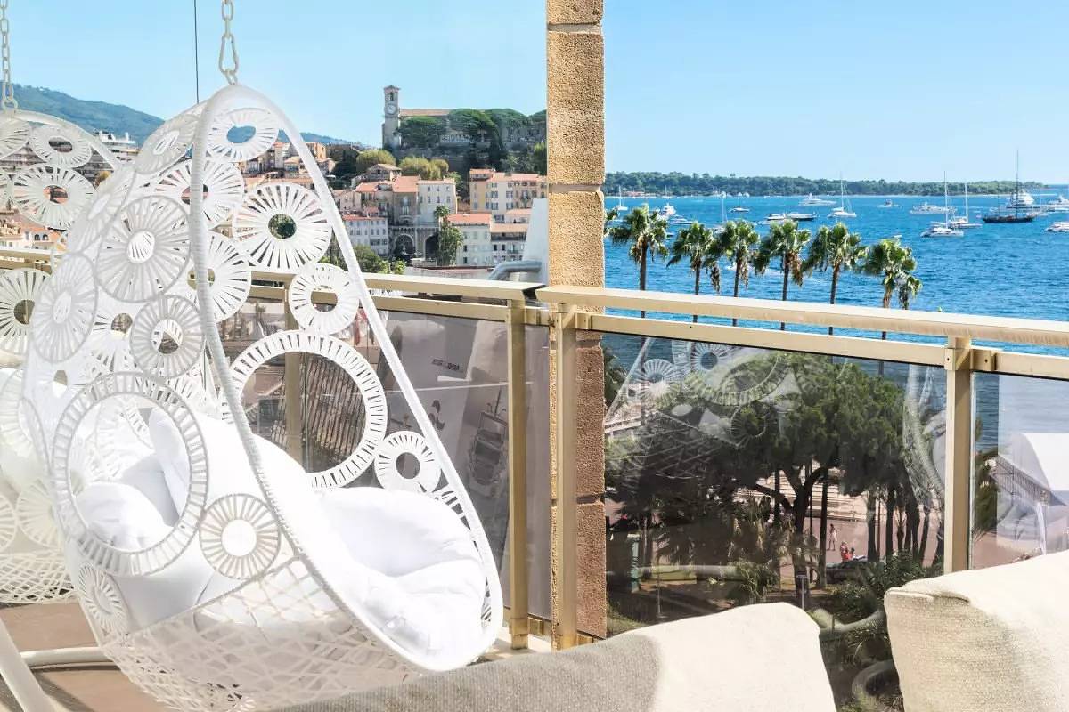 Appartement entier, 2 pièces Croisette, Face Palais des Congrès in Cannes, Côte méditerranéenne (France)
