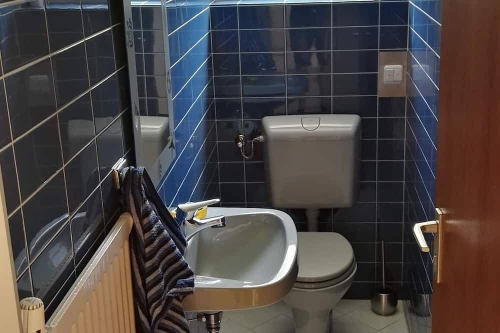 Ganze Wohnung, Schöne helle 2 Zimmer Wohnung in der Natur in Glashütten, Hochtaunuskreis