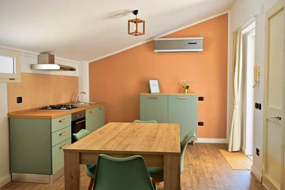 Ganze Wohnung, The Sun's Attic in Sestu, Campidano