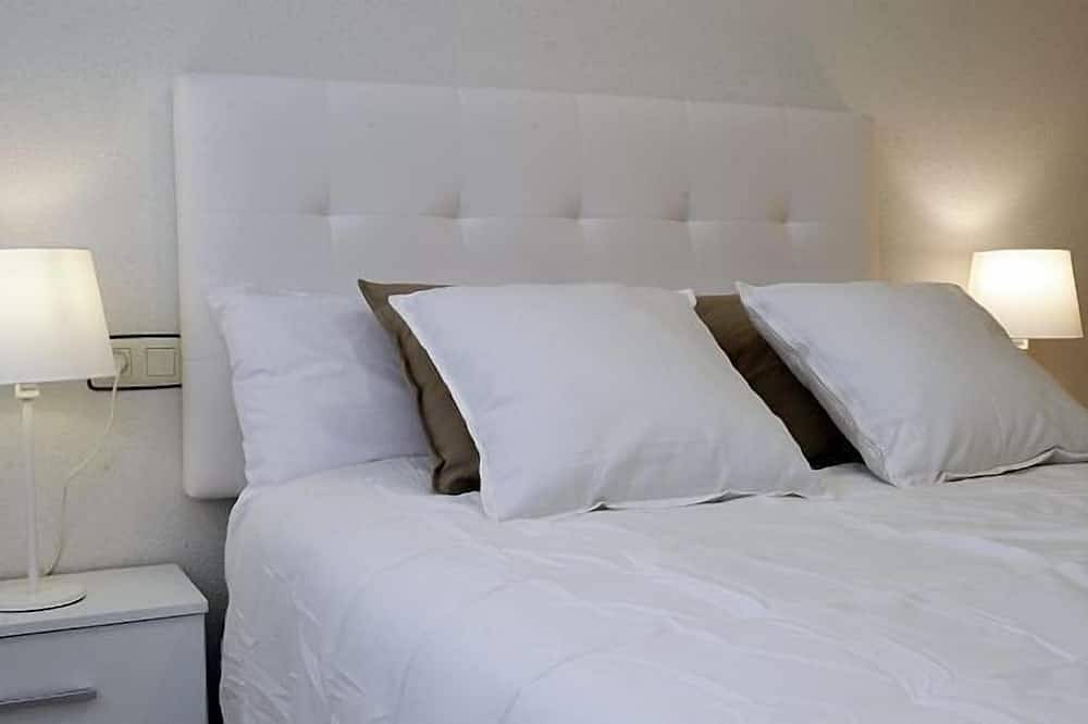 Apartamento entero, Apartamento junto al Duero en la Sierra de Urbión para 4 personas in Molinos de Duero, Provincia de Soria