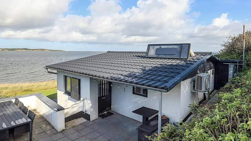 Ferienhaus für 5 Personen, mit Terrasse, mit Haustier in Hvalpsund - 4