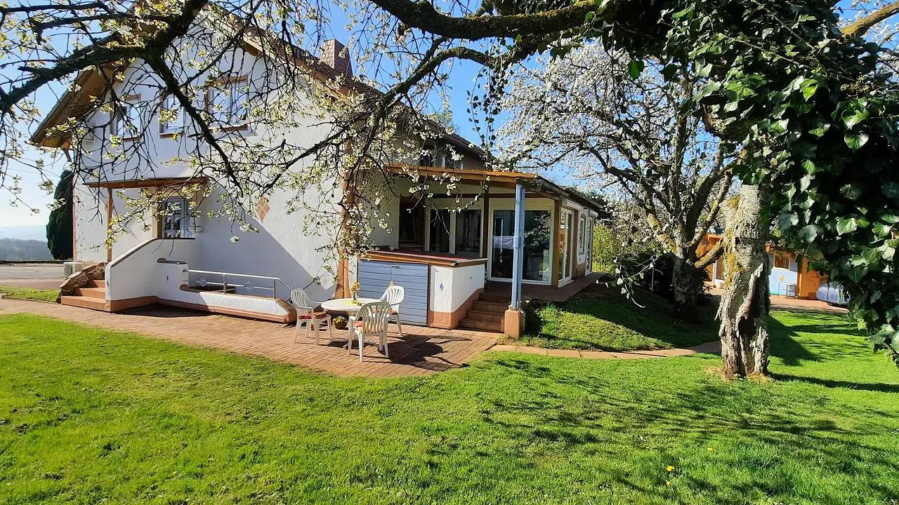 Ganze Ferienwohnung, Ferienwohnung für 2 Personen (85 m²) in Losheim Am See in Losheim am See, Saar-Nahe-Bergland