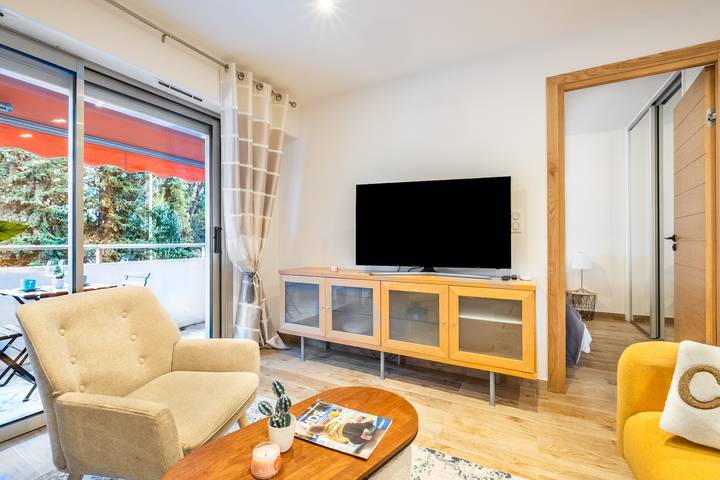 Casa de férias para 3 pessoas, com varanda em Cannes