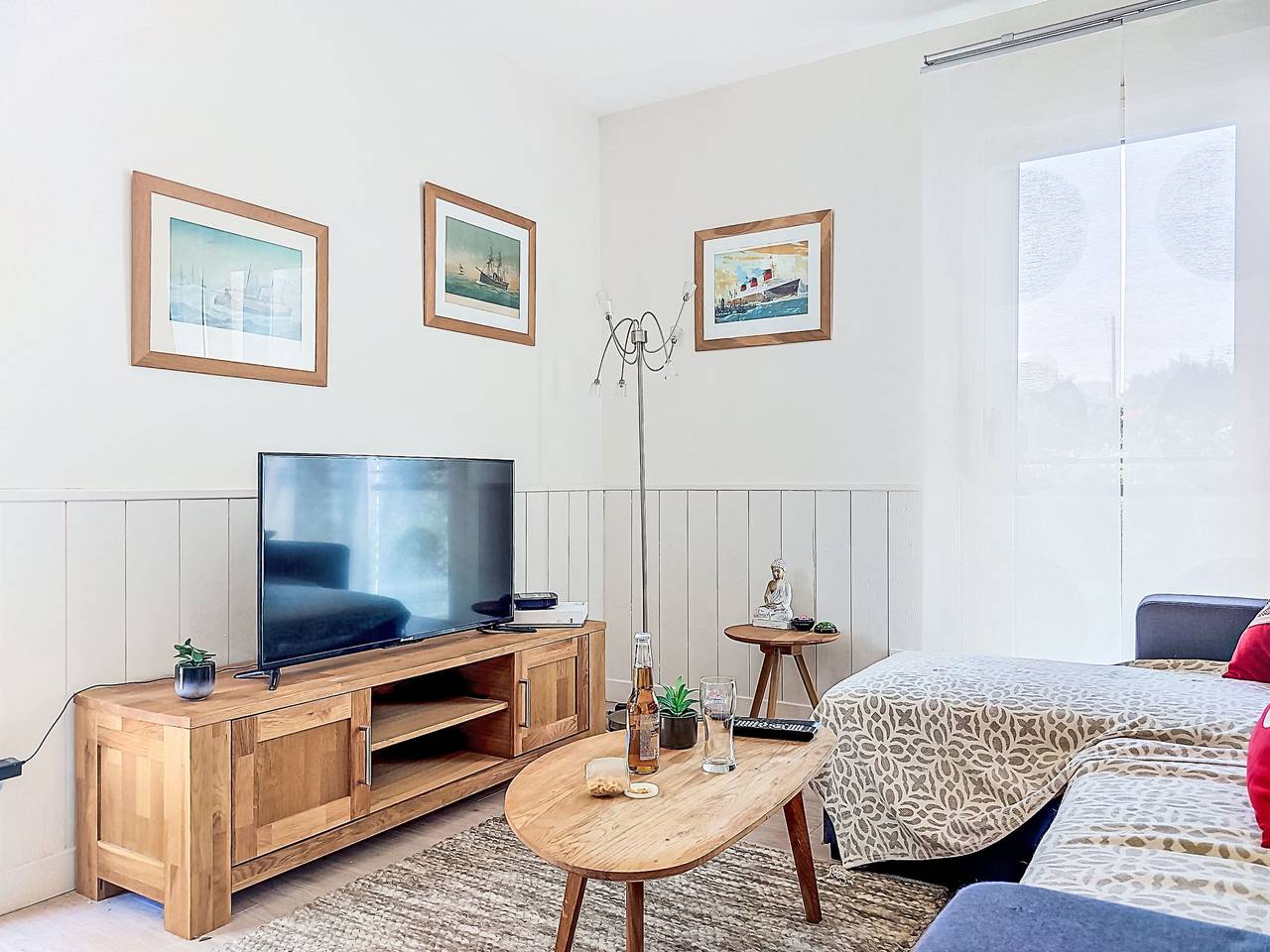 Entire apartment, Claudel in Saint-Malo, Saint-Malo region