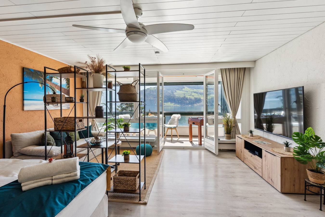 Entire holiday apartment, Lake I Mountain view - Smart Tv, bathtub, table football in Ingenbohl, Lake Lucerne