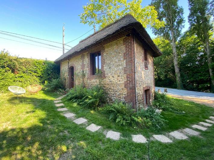 Chambre d’hôte pour 2 personnes, avec vue sur le lac et vue ainsi que terrasse et jardin dans l' Eure - 2