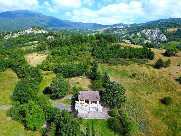 Location de vacances pour 5 personnes, avec jardin et vue, adapté aux familles à Bobbio - 2