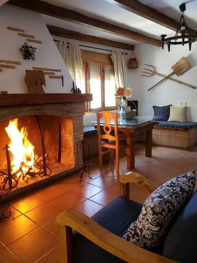 Casa de vacaciones para 12 personas, con jardín además de vistas y piscina - 1
