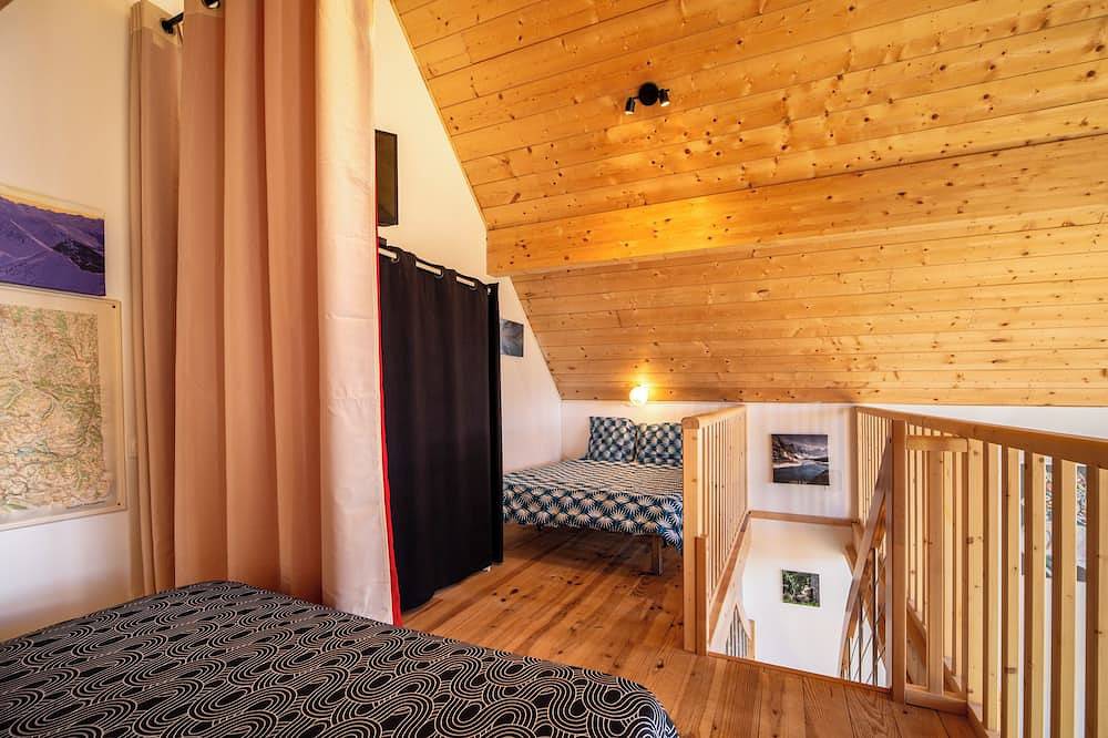 Chalet entre Bagnères et Lourdes https://le-chalet-darrodets-74.webselfsite.net/ in Arrodets-ez-Angles, Hautes-Pyrénées
