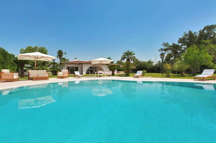 Maison de vacances pour 6 personnes, avec jardin à Parabita