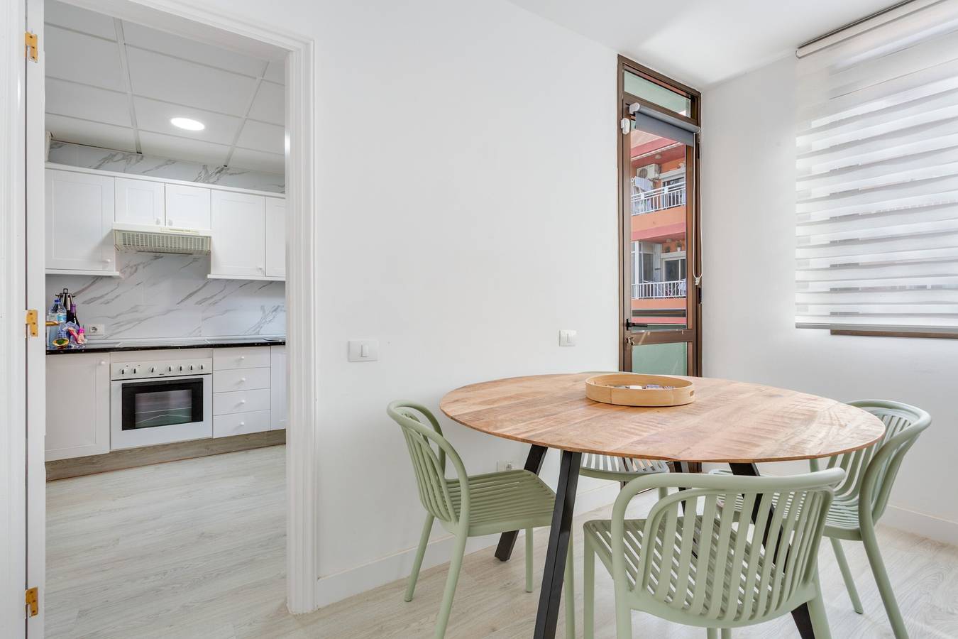 Entire apartment, Vacation Apartment 'Brisa Beach El Médano' with Balcony, Wi-Fi and Air Conditioning in Playa el Médano, Granadilla de Abona