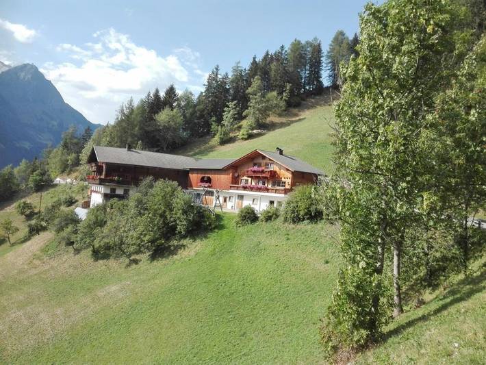 Ferienwohnung für 6 Personen, mit Garten und Ausblick sowie Balkon in Matrei in Osttirol