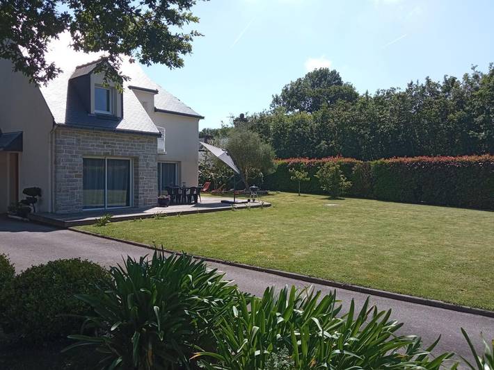 Gîte pour 4 personnes, avec terrasse et jardin à Locoal-Mendon - 4