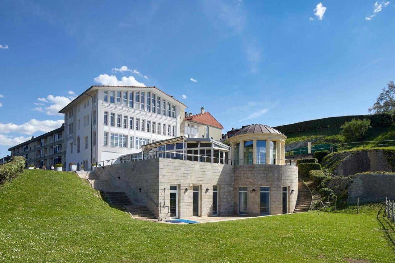 Hotel & Talasoterapia Zelai in Itzurun hondartza (Zumaia), Zumaia