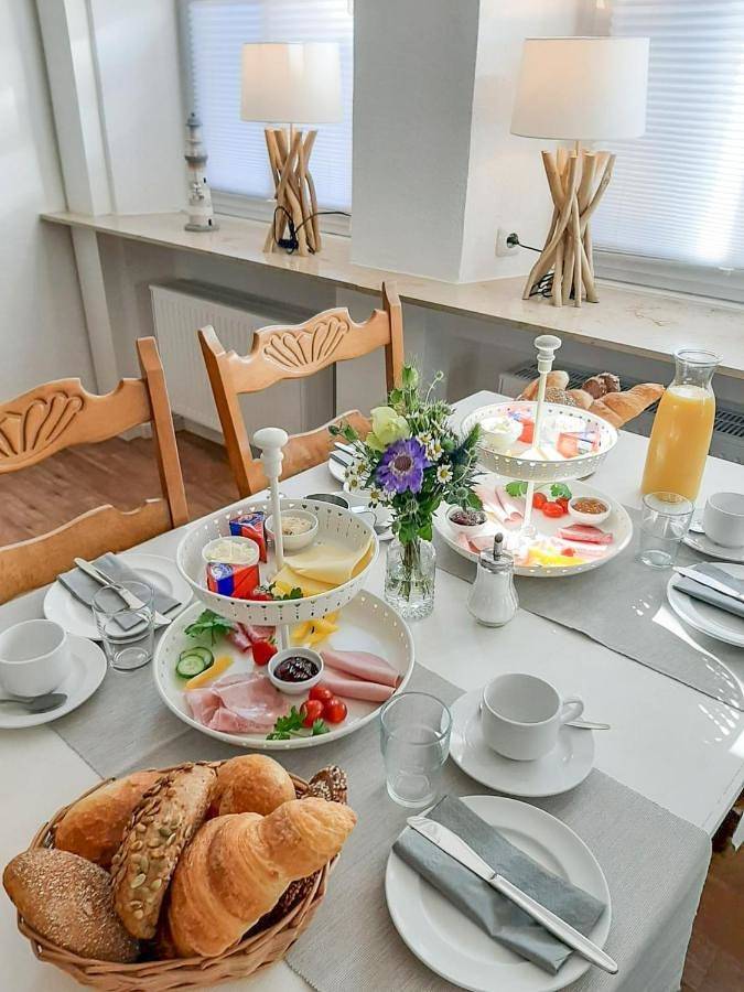Budget Double Room in Bad Breisig, Osteifel