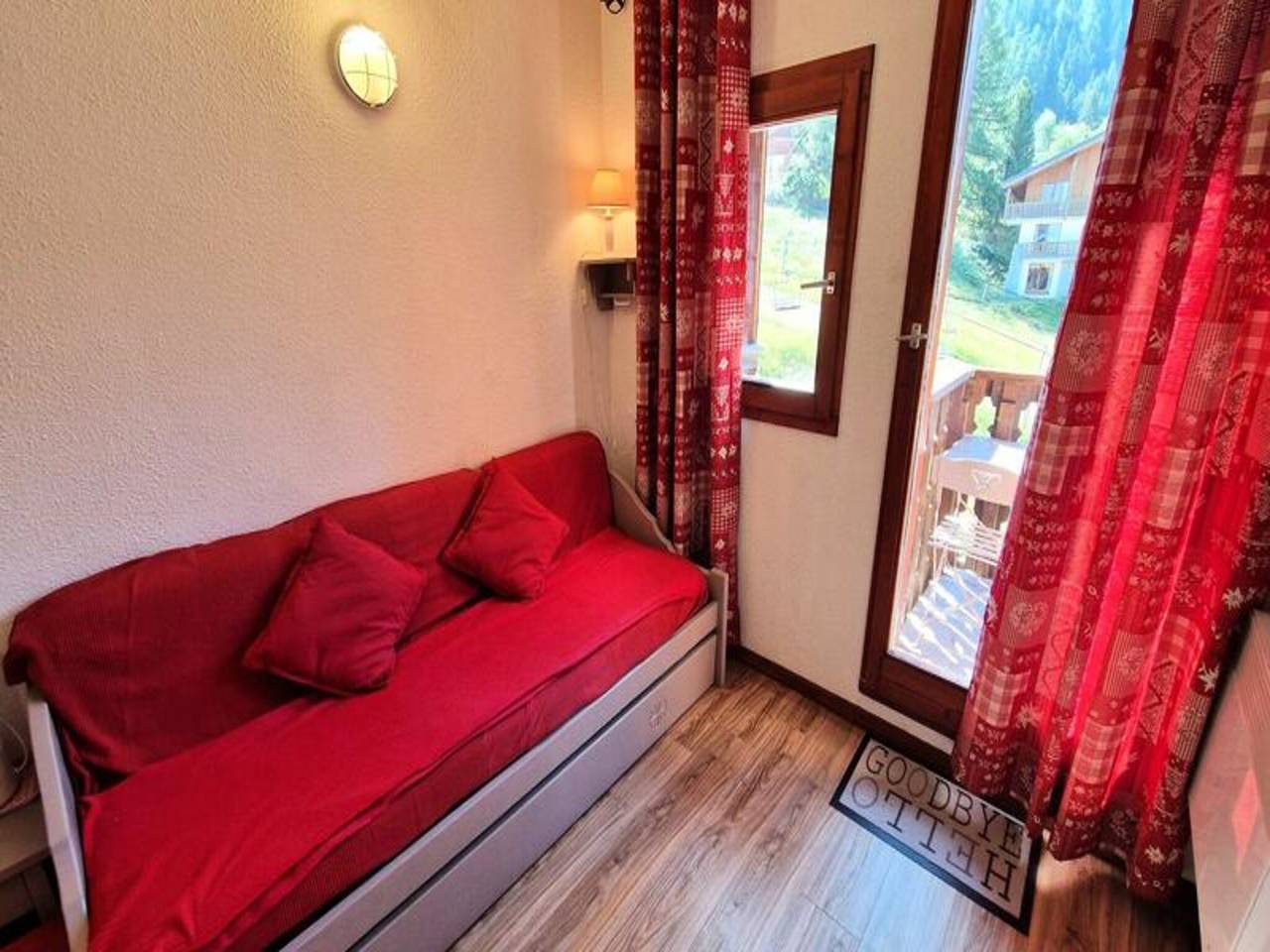 Appartement entier, Chalet à Charmasson près des pistes in Valfréjus, Modane