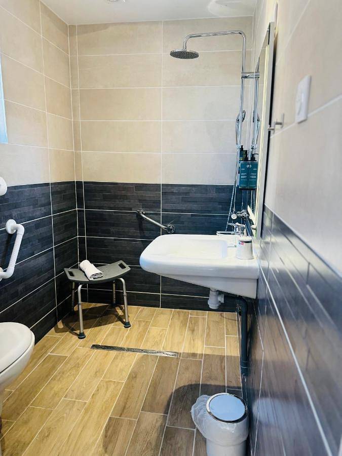 Single Room with Sea View in Saint-Aubin-sur-Mer (Calvados), Région de Caen