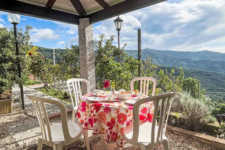 Appartamento intero, Giglio in Valloria (Prelà), Prelà