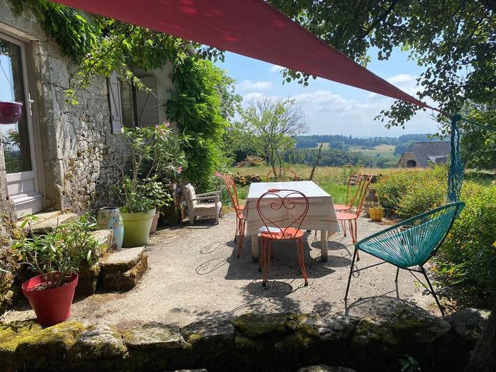 Location de vacances pour 4 personnes, avec vue et terrasse dans Sousceyrac-en-Quercy - 2