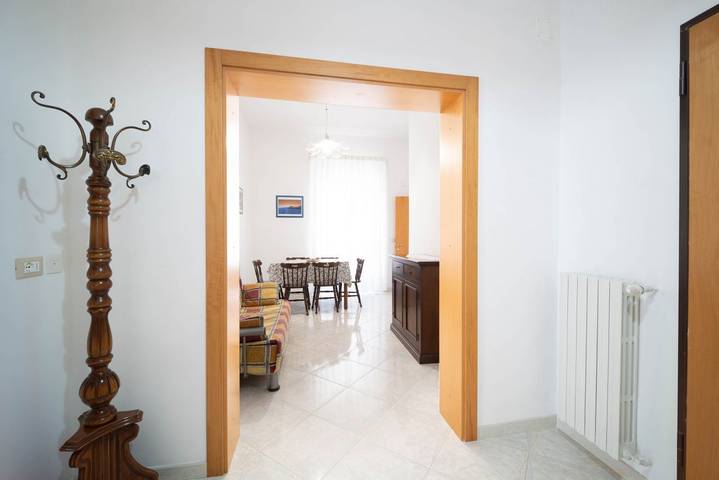 Ganze Wohnung, Ferienwohnung für 6 Personen mit Balkon/Terrasse in Lama Monachile (Polignano a Mare), Polignano A Mare