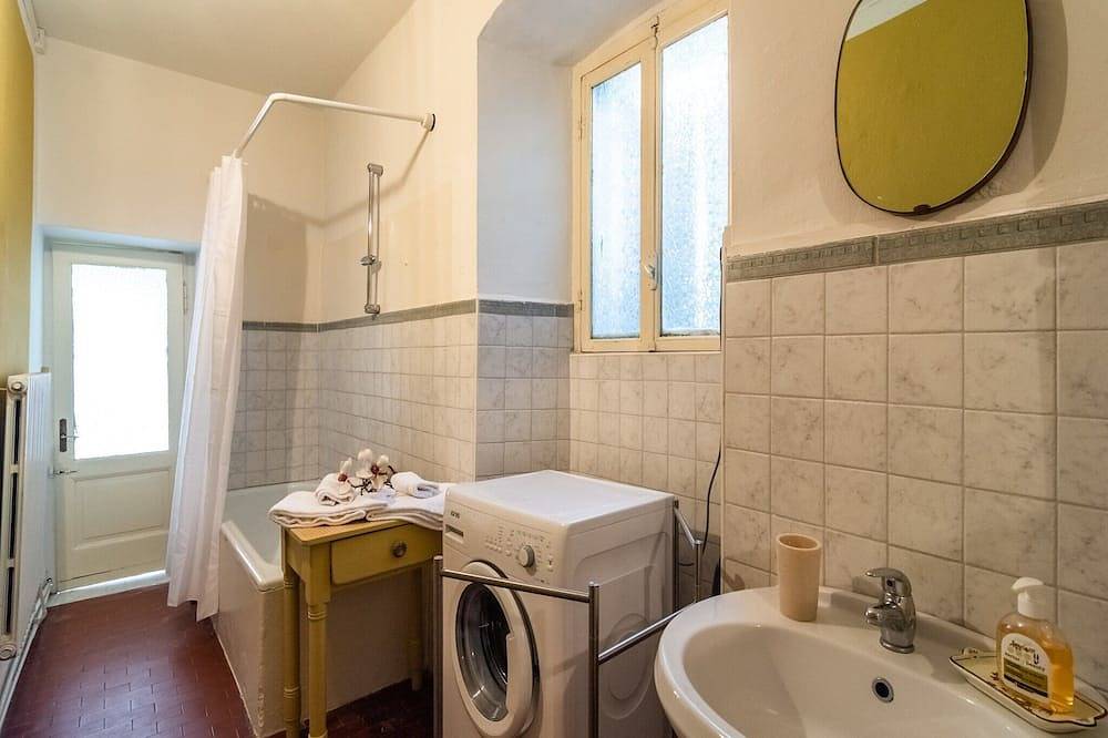 Ganze Wohnung, Appartamento in centro storico a Cannero Riviera in Cannero, Cannero Riviera