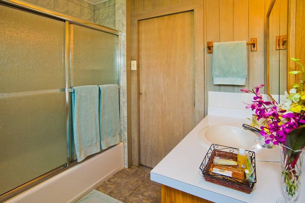 Atemberaubende, majestätische Lage direkt am Meer mit einer unvergleichlichen Aussicht. Hilo 2 Meilen. in Paukaa, Hamakua