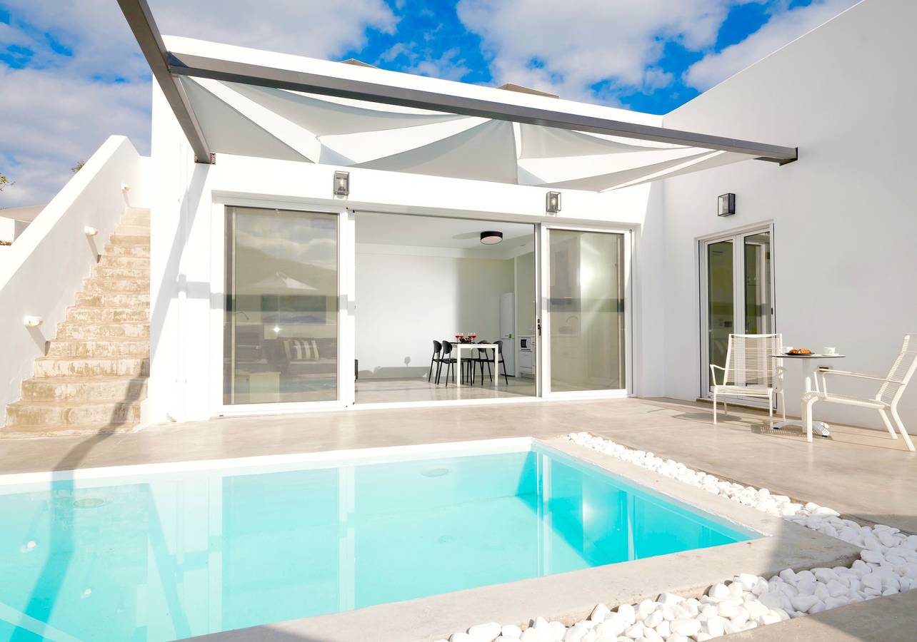 Villa für 4 Personen mit Terrasse in Agia Pelagia, Achlada