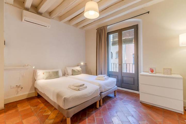 Apartamento para 2 personas, con terraza en Gerona