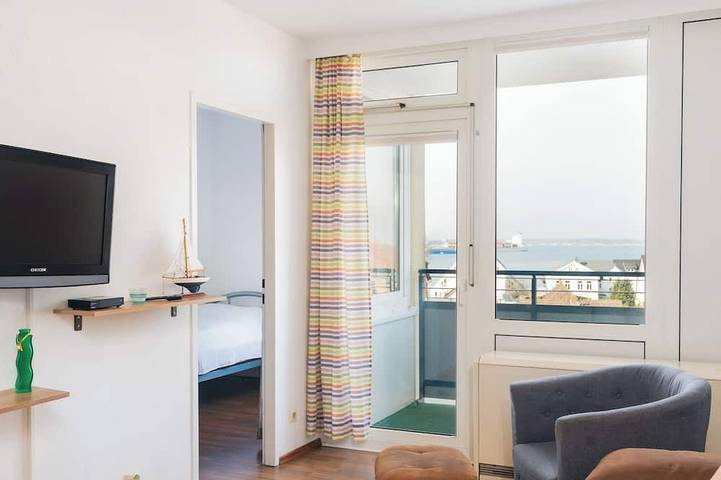 Bauernhof für 4 Personen, mit Balkon in Laboe
