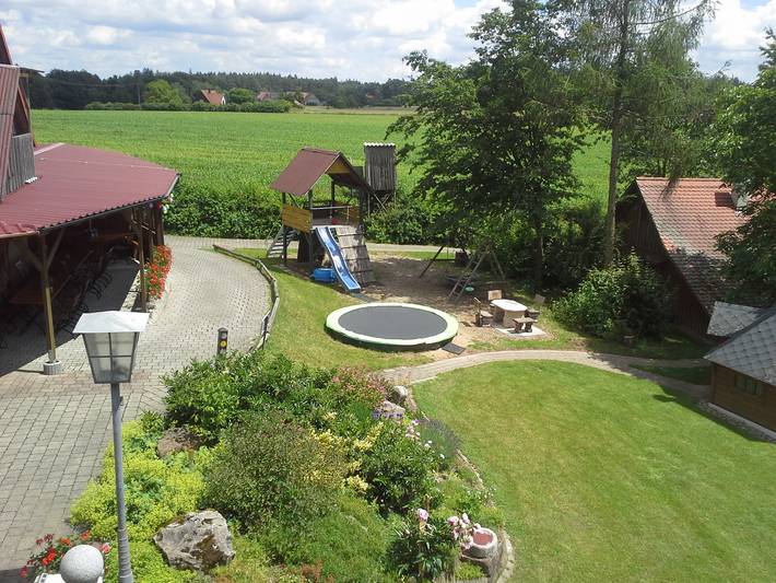 Ferienwohnung für 5 Personen, mit Balkon/Terrasse und Terrasse in Haundorf - 4