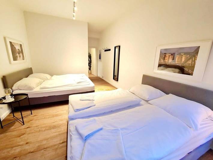 Ferienwohnung für 8 Personen in Winterhude Hamburg