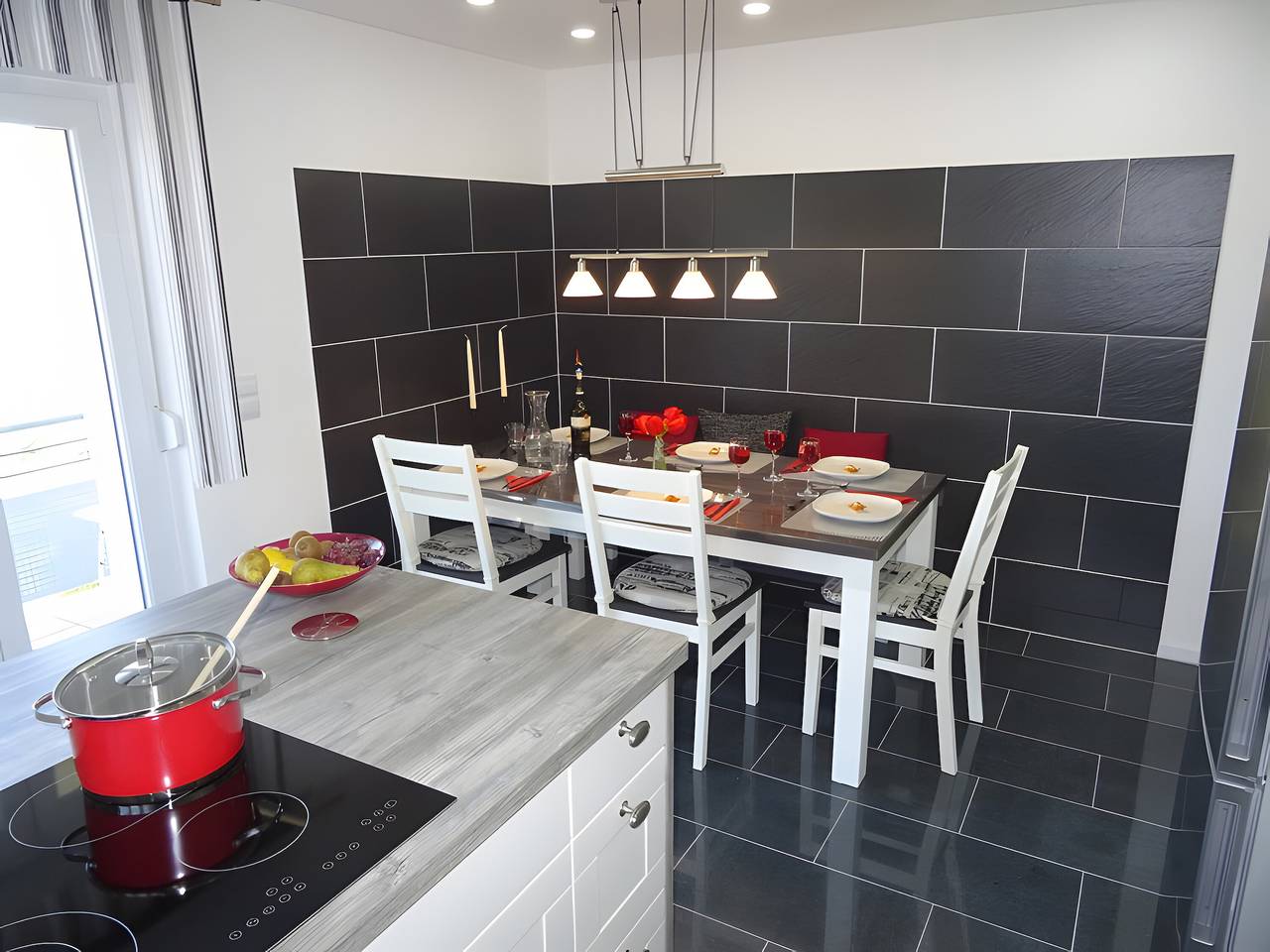 Ganze Wohnung, Ferienwohnung 'Am Keschtewäldele' mit Bergblick, privater Terrasse und Wi-Fi in Forbach, Nordschwarzwald