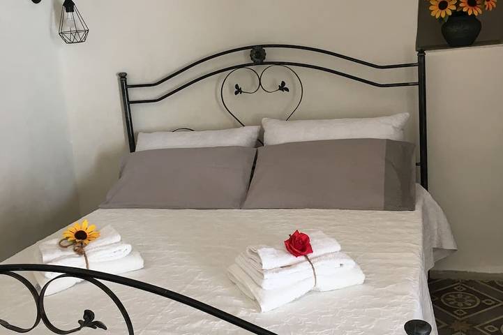 Apartamento entero, Independent apartment, ground floor, open space climate, bathroom, kitchenette in Martina Franca, Provincia de Taranto