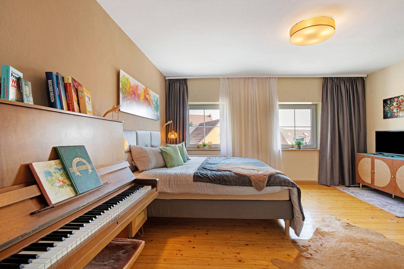 Ganze Wohnung, Ferienwohnung 'Deluxe' mit Balkon und Wi-Fi in Vöhringen (Iller), Bayerisch Schwaben