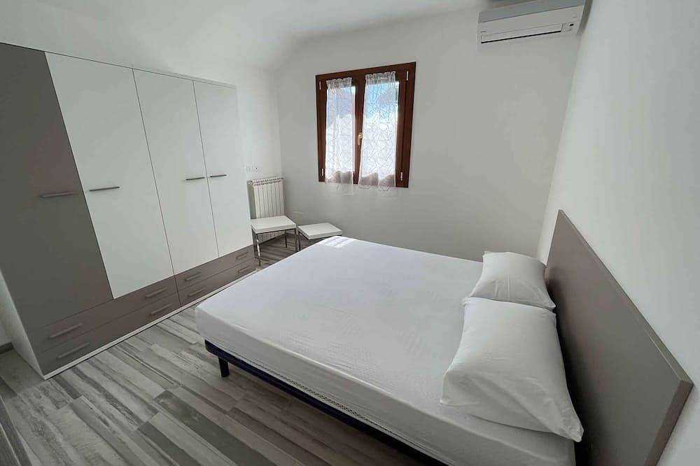 Ferienhaus mit Schwimmbad in Isola Albarella, Rosolina