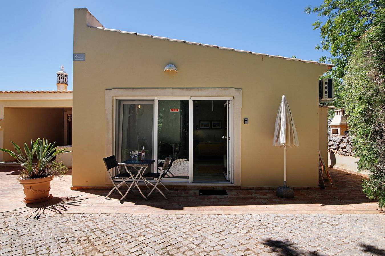 Uitstekende, onafhankelijke studio-suite, foto 15