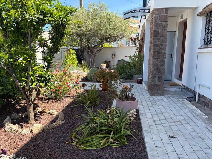 Location de vacances pour 5 personnes, avec jacuzzi ainsi que jardin et terrasse dans Base Nature François Léotard - 4